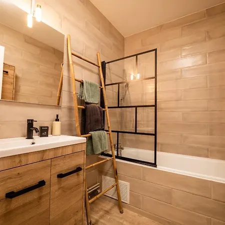 Appartement - Box Gourmande -parking -clim